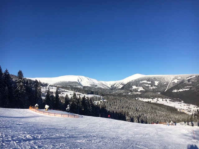Lyžařský a snowboardový výcvik 2019- Pec pod Sněžkou